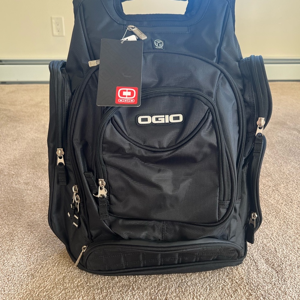 OGIO Metro Backpack - Black